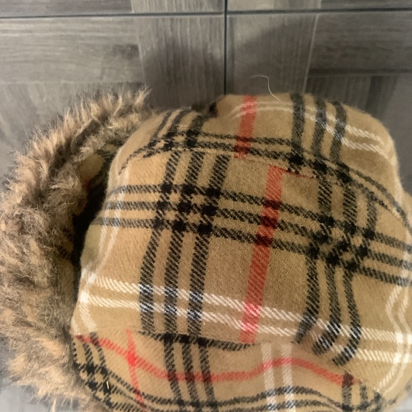 Lids Winter Trappers Tan Plaid Hat Cap Woman's One Size Faux Fur Lined - Picture 8 of 11